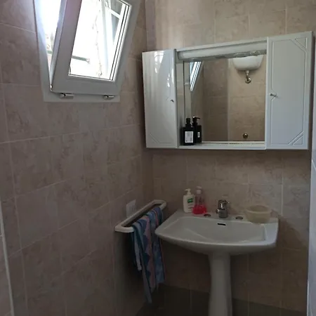 Villa Casa Dei Nonni By Briciole Di Gusto - 3000mq Di Relax In Giardino A 1500m Dal Mare